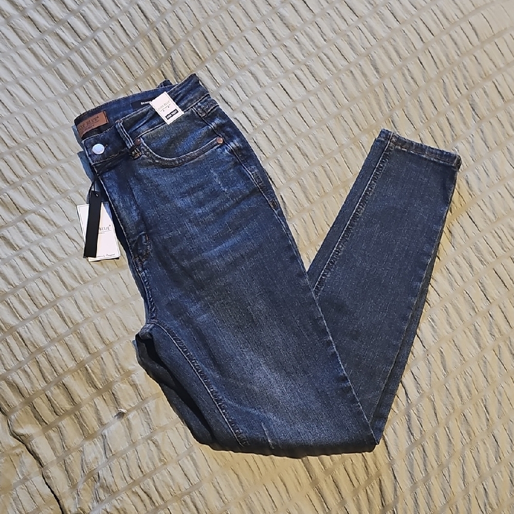 Classic Blue Women's Jeans